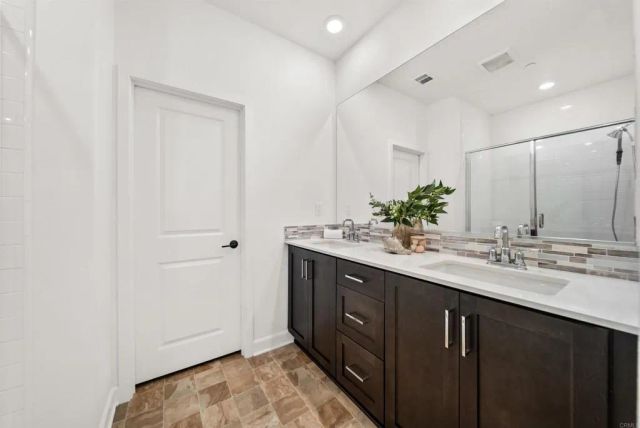 1227 Sunrise 104, San Marcos, CA 92078