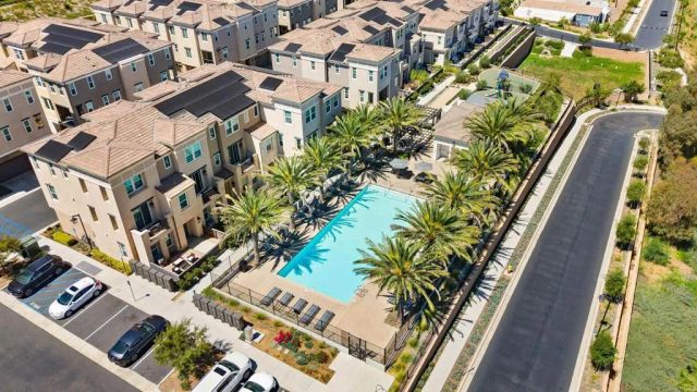 1227 Sunrise 104, San Marcos, CA 92078