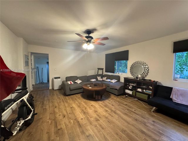 329 NW 44th Street 1, Miami, FL 33127