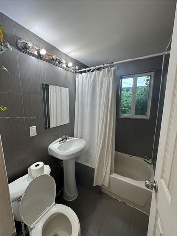 329 NW 44th Street 1, Miami, FL 33127