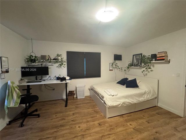 329 NW 44th Street 1, Miami, FL 33127