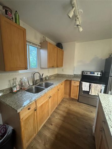 329 NW 44th Street 1, Miami, FL 33127