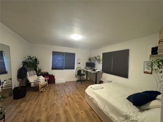 329 NW 44th Street 1, Miami, FL 33127