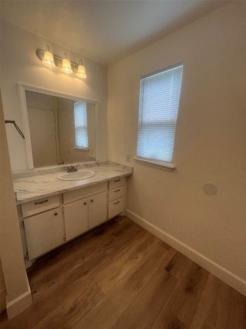 745 SE 13th Street, Oklahoma City, OK 73129