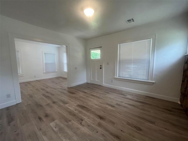 745 SE 13th Street, Oklahoma City, OK 73129