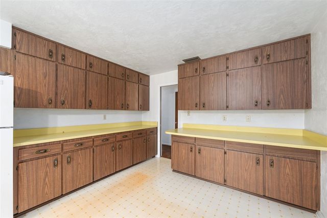 2629 NW 55TH BOULEVARD, Gainesville, FL 32653