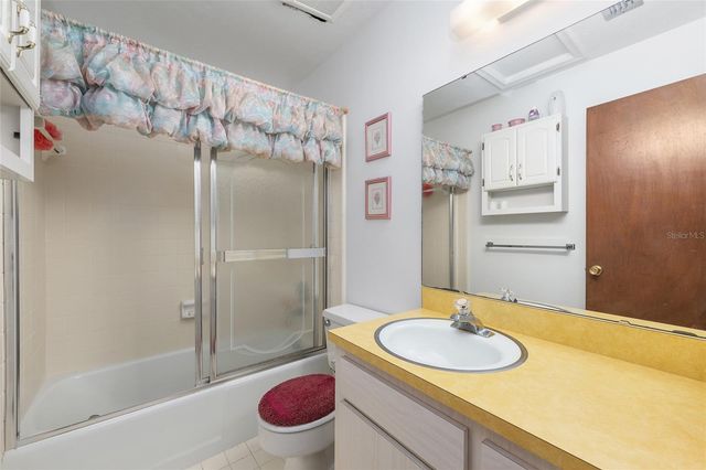 2629 NW 55TH BOULEVARD, Gainesville, FL 32653