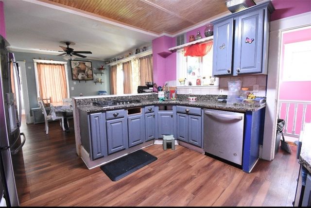 262 West Forest Avenue, Pawtucket, RI 02860
