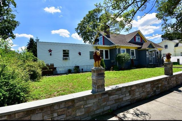 262 West Forest Avenue, Pawtucket, RI 02860