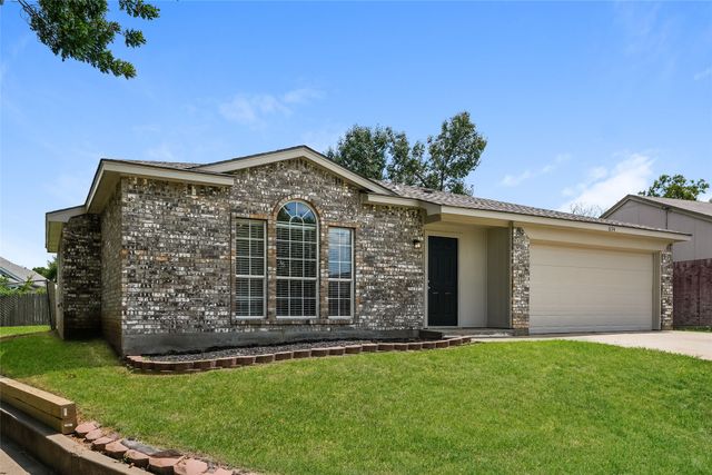 634 Nightshade Drive, Arlington, TX 76018