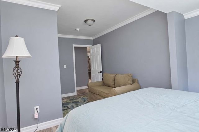 634 Vosseller Ave, Bridgewater Twp., NJ 08805