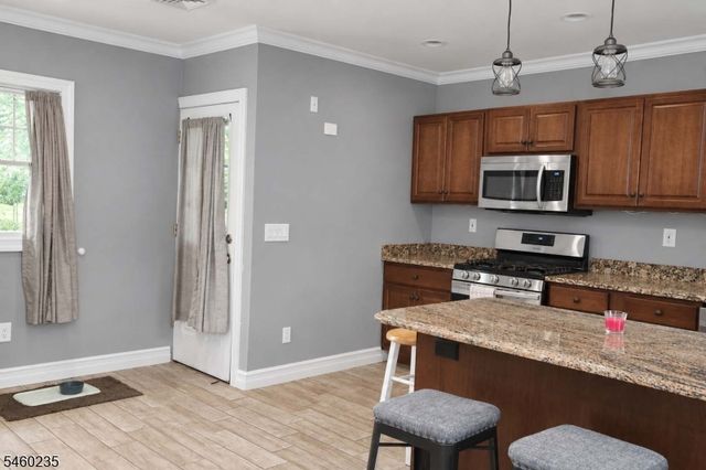 634 Vosseller Ave, Bridgewater Twp., NJ 08805