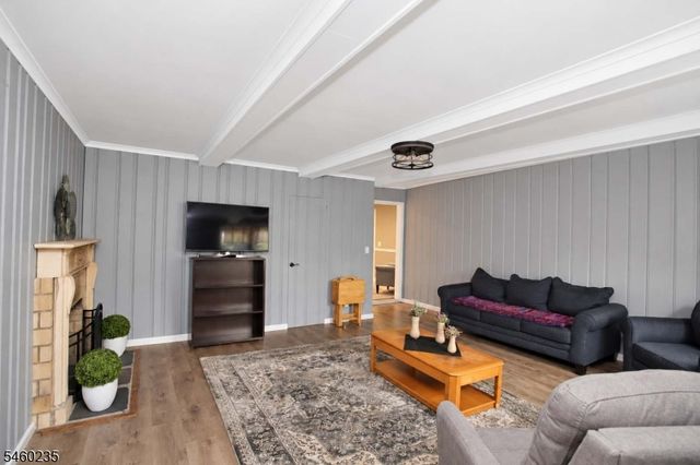 634 Vosseller Ave, Bridgewater Twp., NJ 08805
