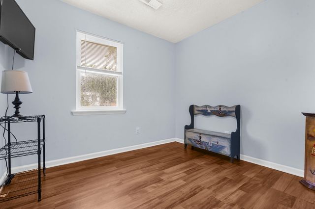 102 Nancy Lane, Summerville, SC 29485