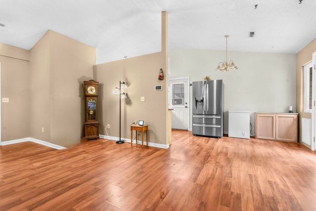 102 Nancy Lane, Summerville, SC 29485