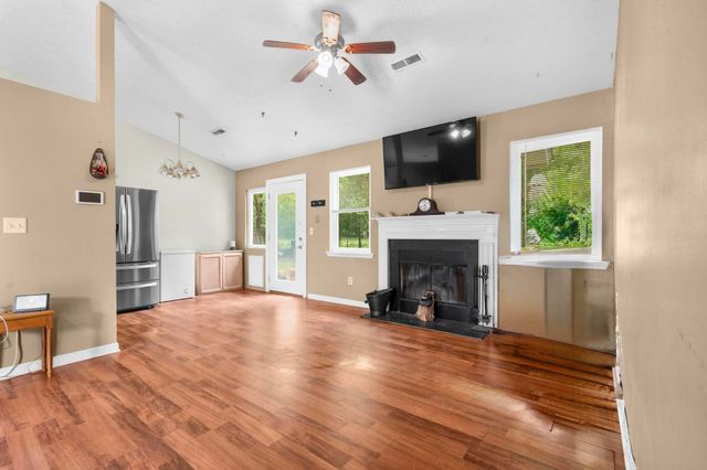 102 Nancy Lane, Summerville, SC 29485