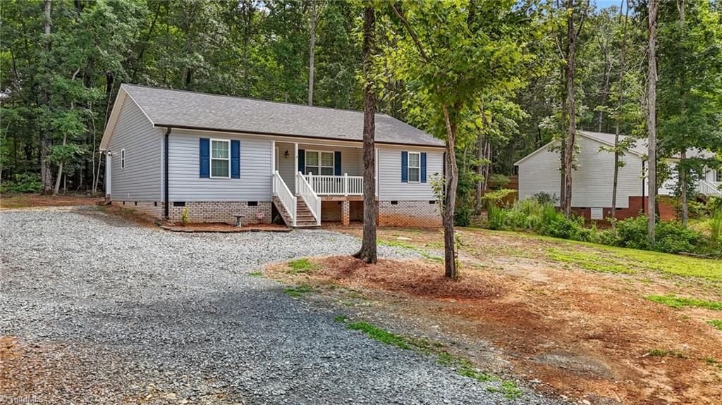 5062 Jordan Valley Road, Trinity, NC 27370