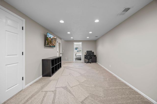 7502 Large Avenue NE, Albertville, MN 55301