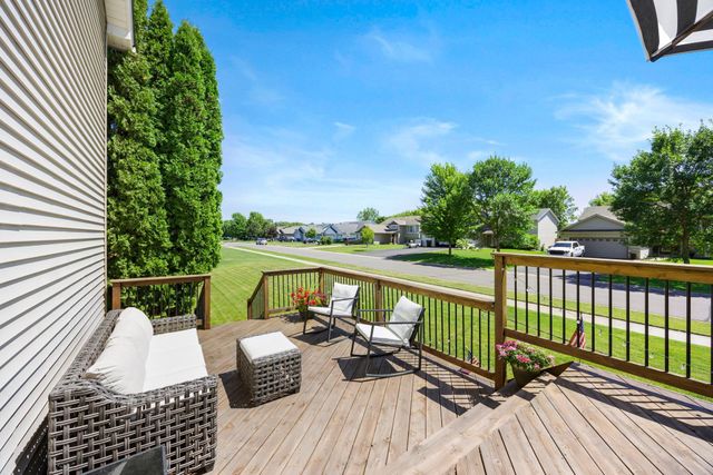 7502 Large Avenue NE, Albertville, MN 55301