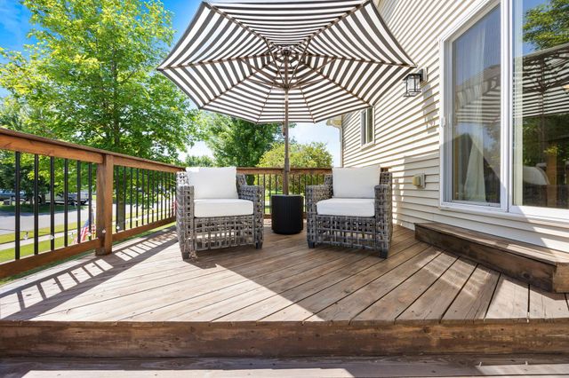 7502 Large Avenue NE, Albertville, MN 55301