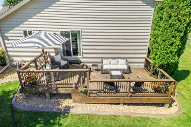 7502 Large Avenue NE, Albertville, MN 55301