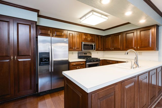 801 Pleasant Valley Dr Unit 9, Little Rock, AR 72227