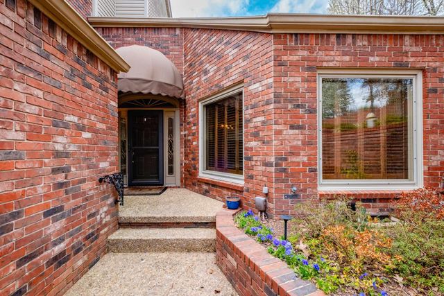 801 Pleasant Valley Dr Unit 9, Little Rock, AR 72227