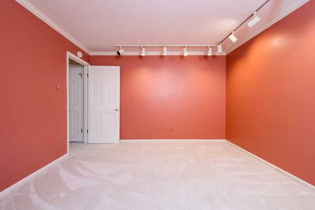 801 Pleasant Valley Dr Unit 9, Little Rock, AR 72227