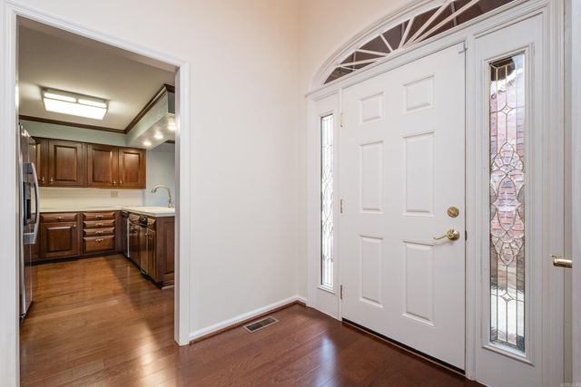 801 Pleasant Valley Dr Unit 9, Little Rock, AR 72227