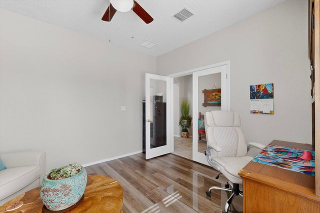 725 Palo Alto Drive NE, Rio Rancho, NM 87144