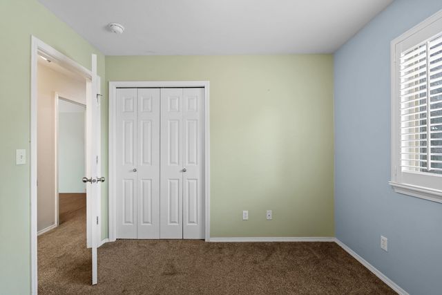 2116 N Tschirley Rd, Greenacres, WA 99016