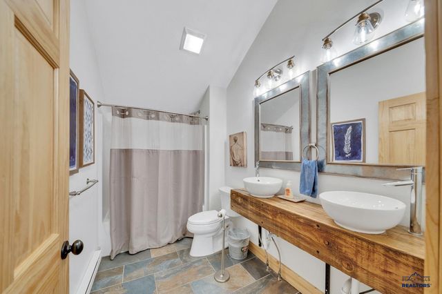 21172 STEWART SLOPE CIR, Lead, SD 57754