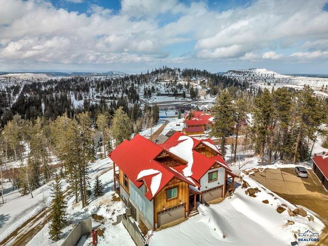 21172 STEWART SLOPE CIR, Lead, SD 57754