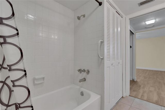 3460 KEY DR 415, North Fort Myers, FL 33903