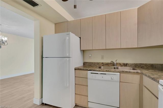 3460 KEY DR 415, North Fort Myers, FL 33903