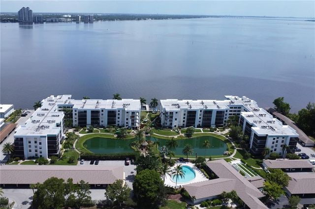 3460 KEY DR 415, North Fort Myers, FL 33903