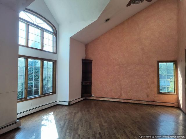 3 Lenni Lenape Court, Stony Point, NY 10980