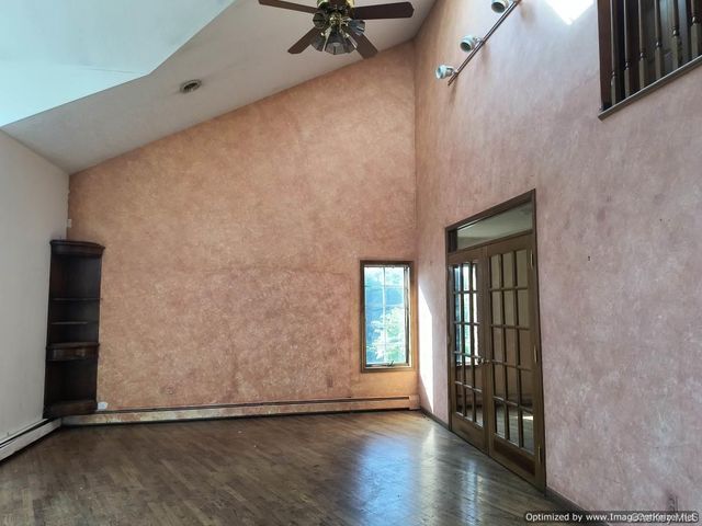 3 Lenni Lenape Court, Stony Point, NY 10980