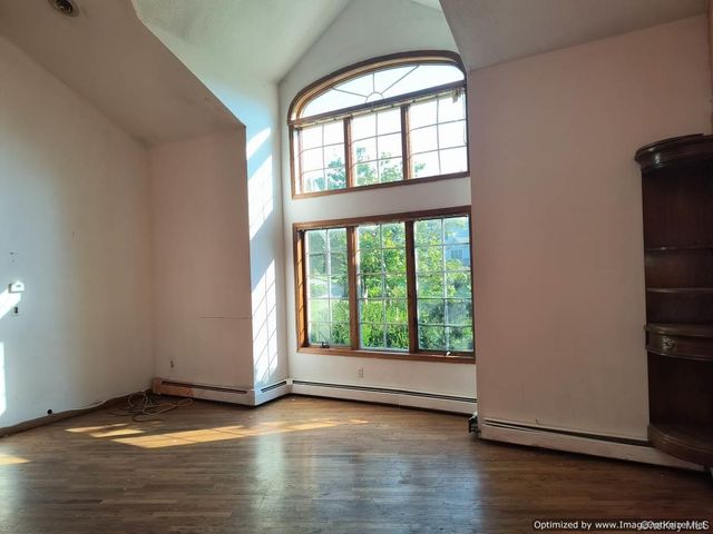 3 Lenni Lenape Court, Stony Point, NY 10980