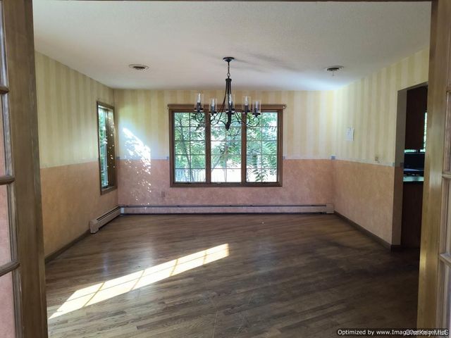 3 Lenni Lenape Court, Stony Point, NY 10980