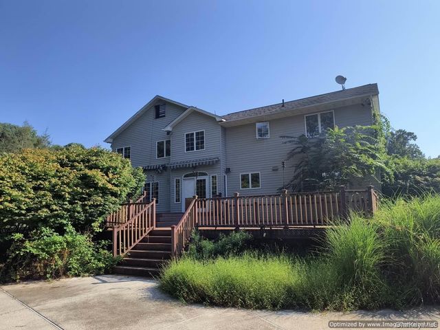 3 Lenni Lenape Court, Stony Point, NY 10980