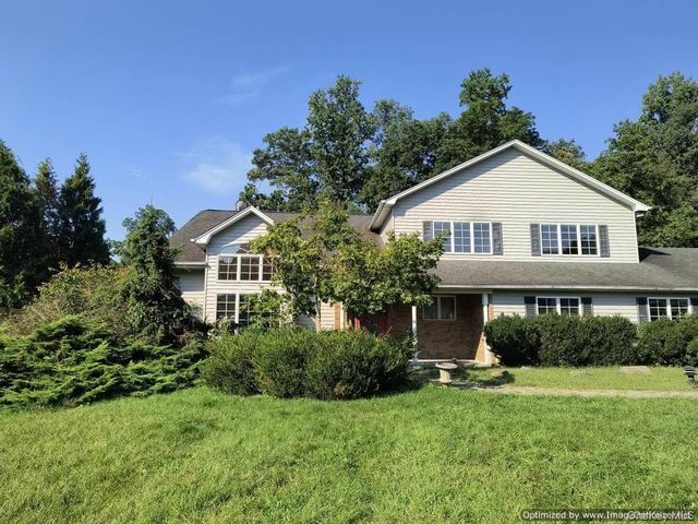 3 Lenni Lenape Court, Stony Point, NY 10980