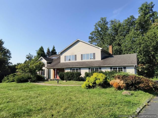 3 Lenni Lenape Court, Stony Point, NY 10980