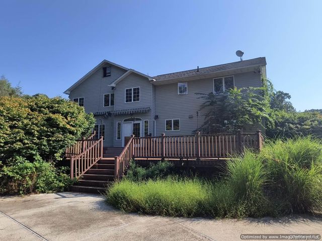 3 Lenni Lenape Court, Stony Point, NY 10980