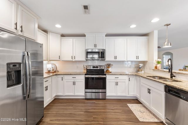 849 Rolling Pines Loop Road, Leland, NC 28451