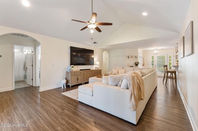 849 Rolling Pines Loop Road, Leland, NC 28451