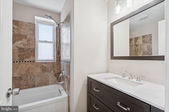 3343 RAVENWOOD AVE, Baltimore, MD 21213