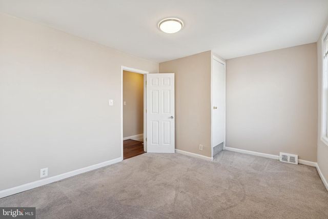 3343 RAVENWOOD AVE, Baltimore, MD 21213