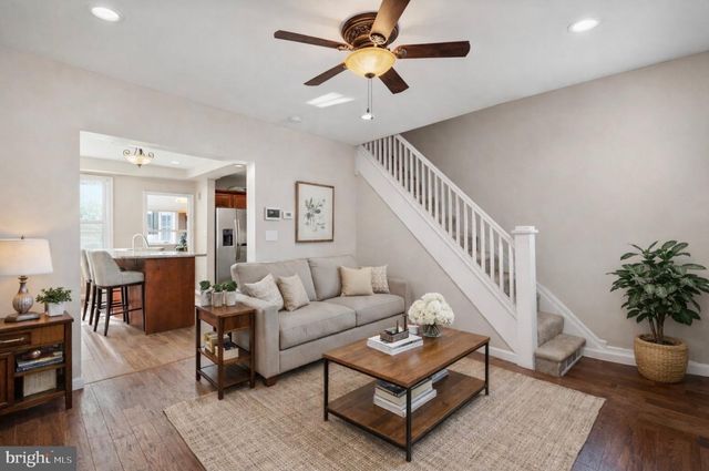 3343 RAVENWOOD AVE, Baltimore, MD 21213