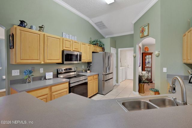 465 N BRIDGESTONE Avenue, Jacksonville, FL 32259